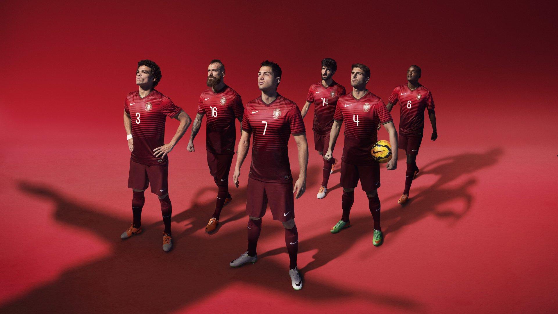 巴萨训练场新气象,拉什福德无缝融入传控基因,社媒视频引爆球迷热议