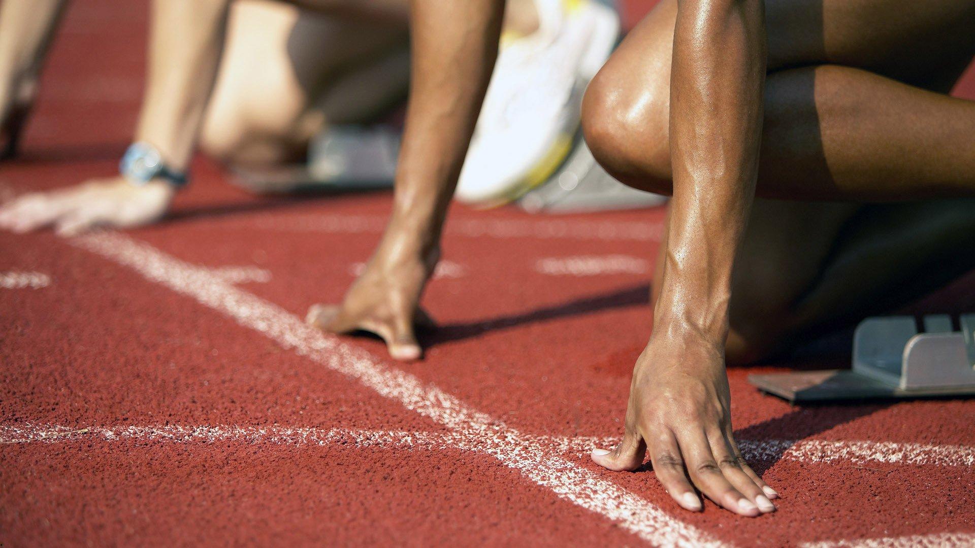 纽卡锋线危机，伊萨克拒绝上场施压，俱乐部紧急寻枪