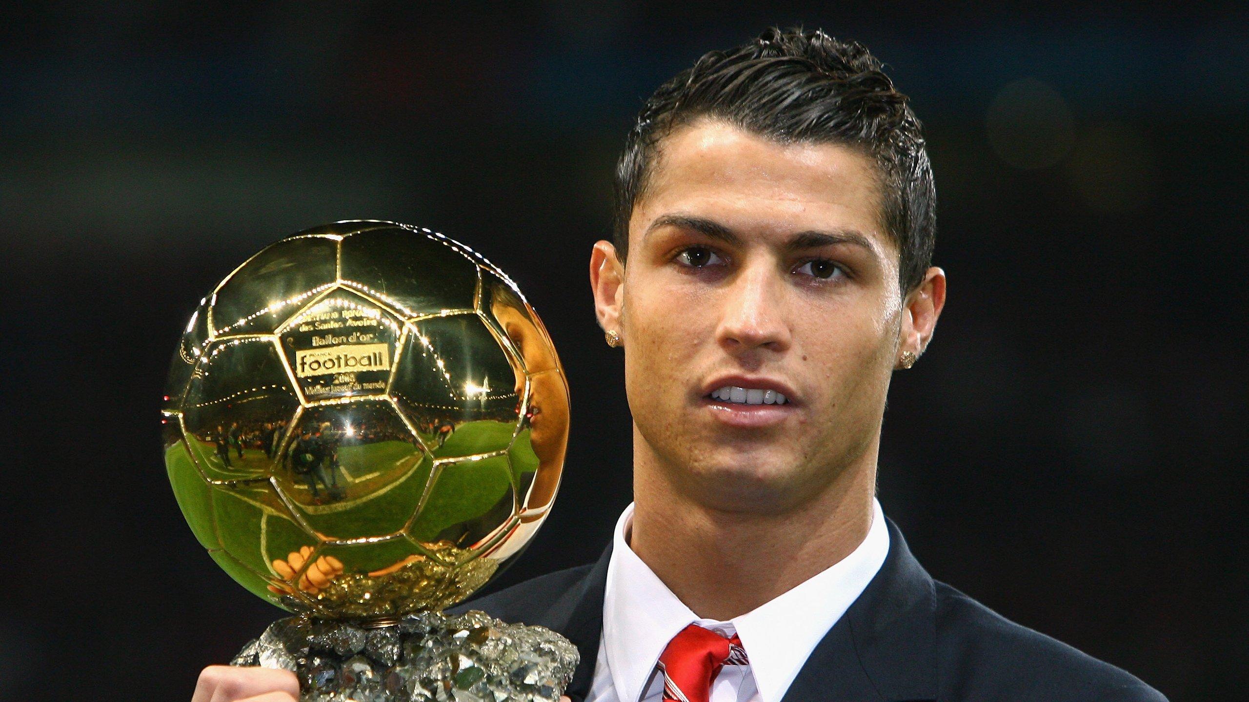 常卫巍展望世俱杯,武汉队将用拼搏精神书写中国足球新篇章